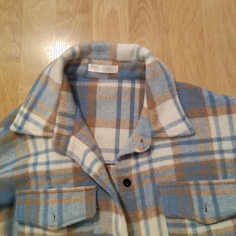 Chic Plaid Overshirt - Picture 6 of 11